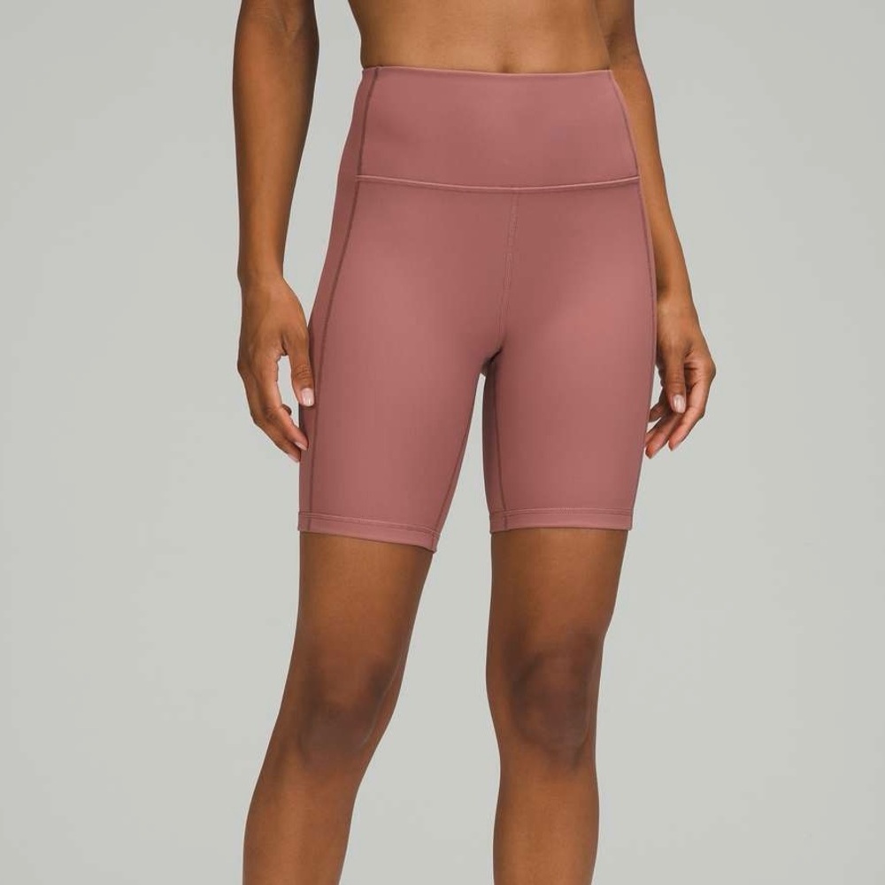 Lululemon Ribbed Contoured High Rise Shorts - Picture 3 of 9